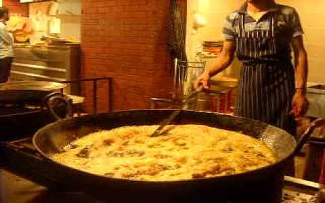 اشیاءخورونوش کی ناقص تیل میں تیاری ،معروف ہوٹل سیل