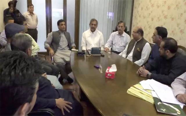 ضمنی الیکشن سر پر ، حمزہ شہباز شریف نے لیگی رہنماؤں کو بڑا ٹاسک دیدیا 