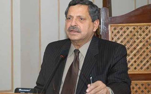 پی ٹی آئی رہنما حامد خان کے ساتھ ’’ہاتھ‘‘ ہوگیا