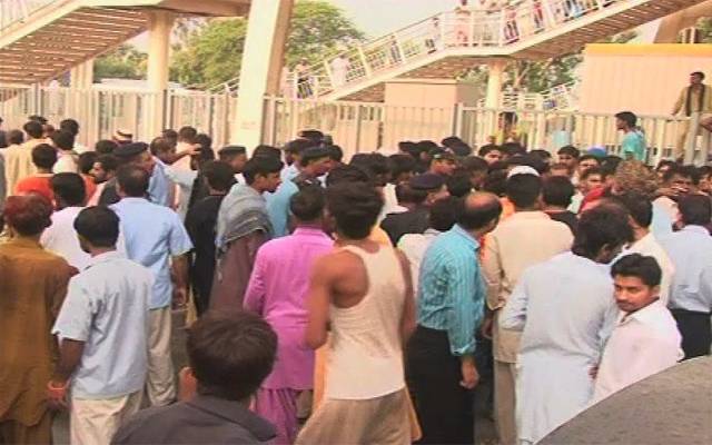 چلڈرن ہسپتال ڈاکٹرز کی مبینہ غفلت بچےکی جان لےگئی