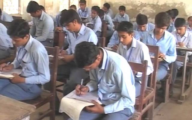 نویں جماعت کےضمنی امتحان میں تین جعلی امیدوار پکڑےگئے