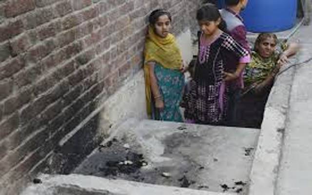 حادثہ یا قتل، خاتون کی گھر سےلاش برآمد