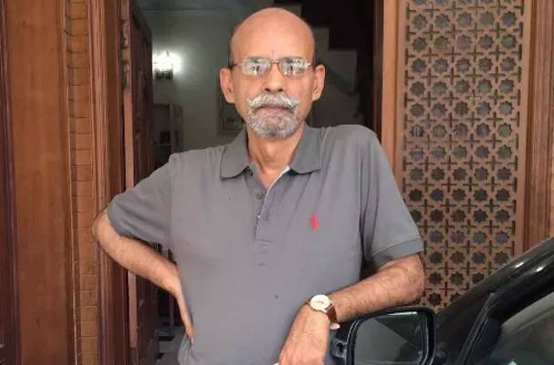 سینئرصحافی جواد نذیر کو سپرد خاک کر دیا گیا