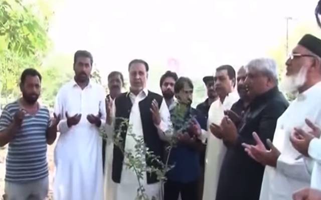 میاں محمود الرشید نے کلین اینڈ گرین لاہور مہم کا افتتاح کردیا