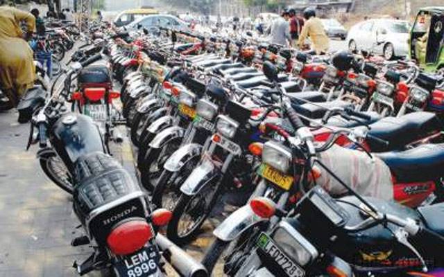 شہر کے تاریخی بازار میں پارکنگ کا مسئلہ حل نہ ہوسکا، تاجر برادری پریشان