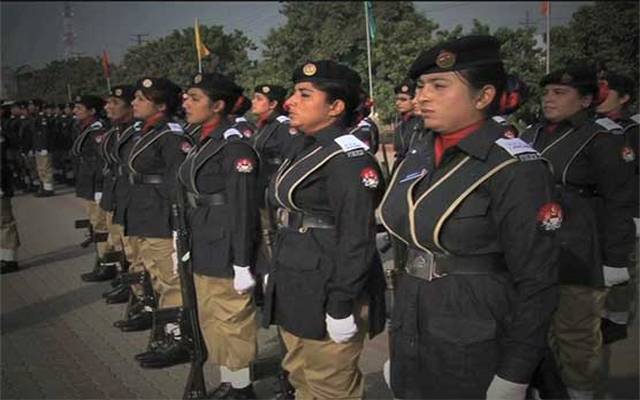  لیڈی کا نسٹیبلز کی پاسنگ آؤٹ تقریب، دیکھنے والےمحضوظ ہو گئے