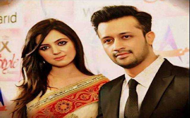 عاطف اسلم نے اپنی اہلیہ کو اپنی کامیابی کی سیڑھی قرار دے دیا