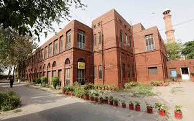 لاہورکالج فارو ومن یونیورسٹی میں فائنل تھسیس ڈسپلے، سمپوزیم کا انعقاد