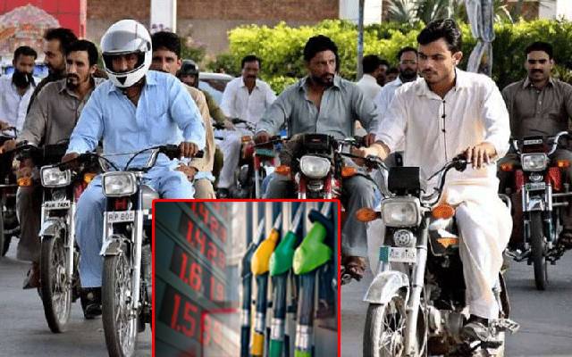 اب ہیلمٹ پہنو گے تو ہی پٹرول ملے گا