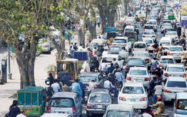 حادثات کی روک تھام کیلئے ورلڈ ٹریفک ڈے منایا گیا