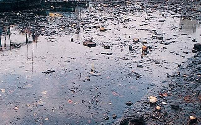 شہر کے تاریخی ریلوے سٹیشن پر کھڑا گندہ پانی انتظامیہ کو منہ چڑانے لگا