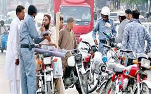 ڈبل ہیلمٹ کے بعد ایک اور اذیت۔۔۔