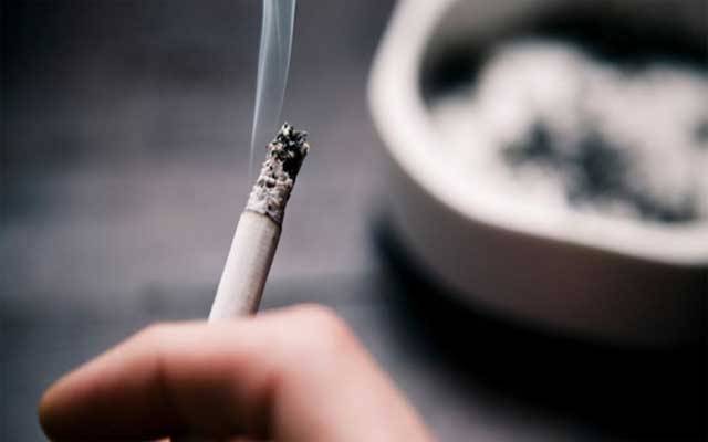 تمباکو نوشی اور آلودگی بڑے امراض کی جڑ