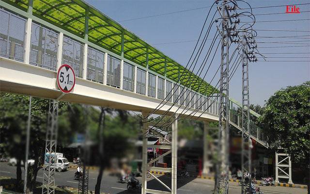 لاہور کے تین بڑے ہسپتالوں کے باہر پیڈسٹرین بریج بنانے کا منصوبہ 