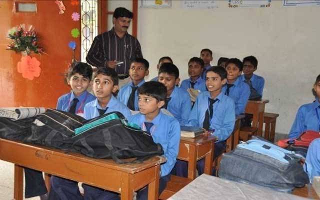 ہماری بھی کوئی سن لے، اساتذہ پریشان