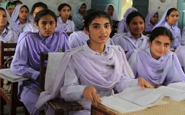 سرکاری سکولوں میں بڑی تبدیلی آگئی، طلبا خوشی سے نہال