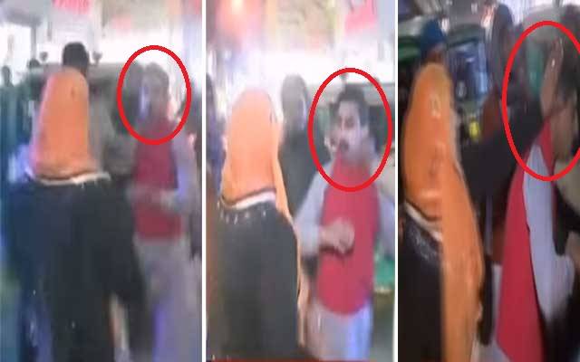 چھیڑنے پر لاہور کی دبنگ خاتون نے نوجوان کو نانی یاد دلا دی