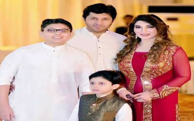 لولی وڈ کی فنکار جوڑی ارباز خان اور خوشبوخان کے بیٹےکی سالگرہ