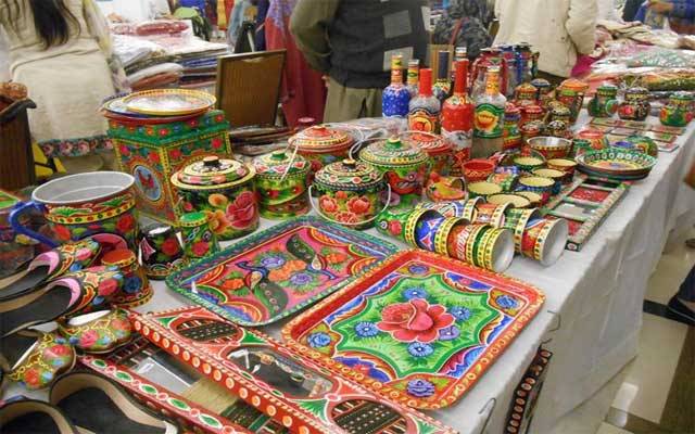  گھروں میں بنائی اشیاء اور ہینڈی کرافٹس کا میلہ