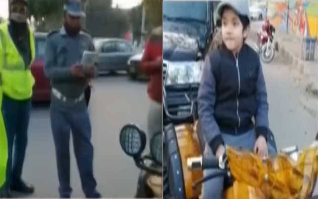 ٹریفک پولیس نے 8 سالہ بچے کا چالان کردیا