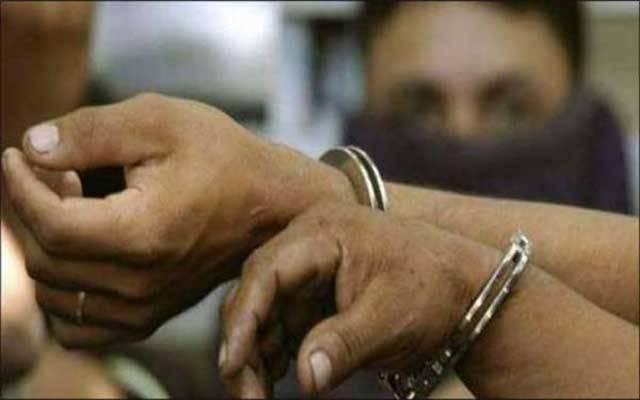 منشیات فروش ماں بیٹا پولیس کے ہتھے چڑھ گئے