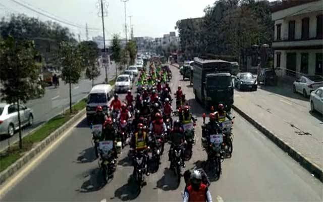 ٹریفک حادثات سے بچاؤ کیلئے ریسکیو 1122 کی موٹر بائیک آگاہی ریلی