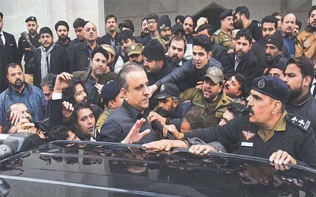  آمدن سے زائد اثاثہ جات کیس، عبدالعلیم خان کے جسمانی ریمانڈ میں مزید توسیع