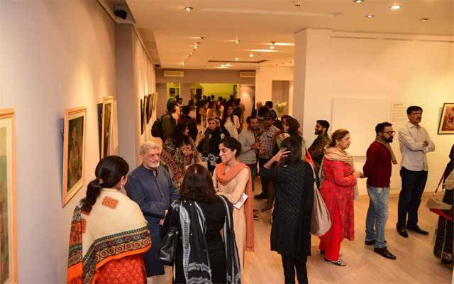 اعجاز آرٹ گیلری میں نوجوان مصوروں کے فن پاروں کی نمائش