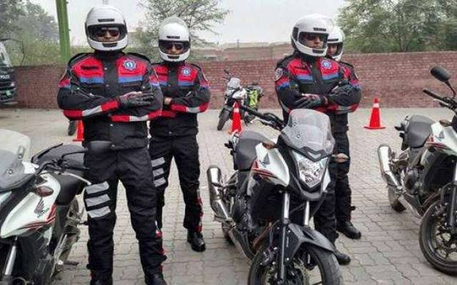 ڈولفن اسکواڈ نے مشکوک شخص کو گرفتار کرلیا