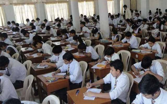 پیک کے تحت امتحان نہ دینے والے پرائیویٹ سکولوں کی شامت آگئی
