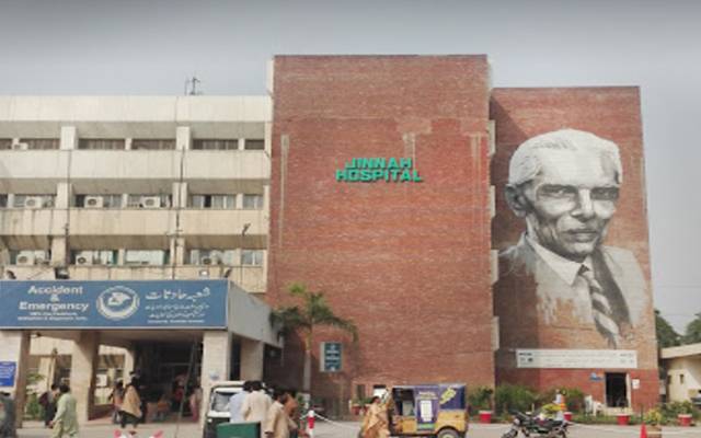 محکمہ لائیو سٹاک کے وزیر نے جناح ہسپتال کی ناقص سہولیات کا بھانڈا پھوڑ دیا