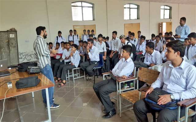 محکمہ سکول ایجوکیشن نے اساتذہ کو بڑی خوشخبری سُنا دی