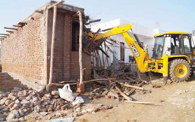 ایل ڈی اے کا جوہر ٹاؤن میں تجاوزات کیخلاف آپریشن