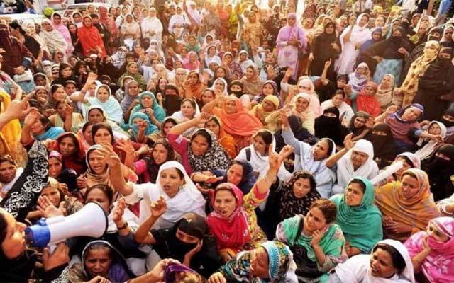 لیڈی ہیلتھ ورکرز کا دھرنا ختم کرنے کا اعلان