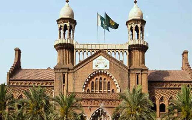 سی سی پی او مشکل میں، ہائیکورٹ نے نوٹس جاری کردیا