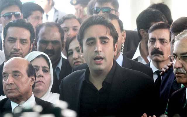 پیپلز پارٹی نے عمران خان کو سکیورٹی رسک قرار دیدیا