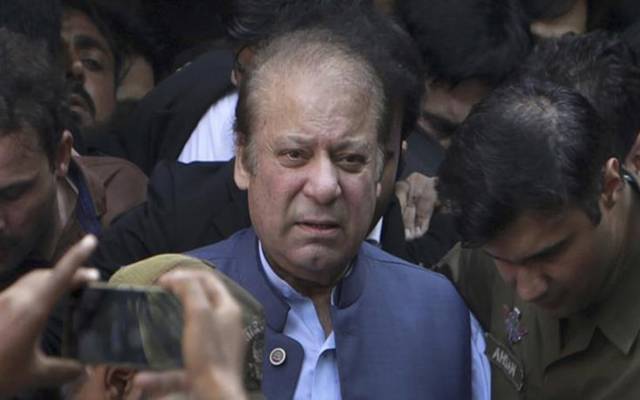 میاں نواز شریف طبی معائنے کے بعد شریف میڈیکل کمپلیکس سے واپس روانہ