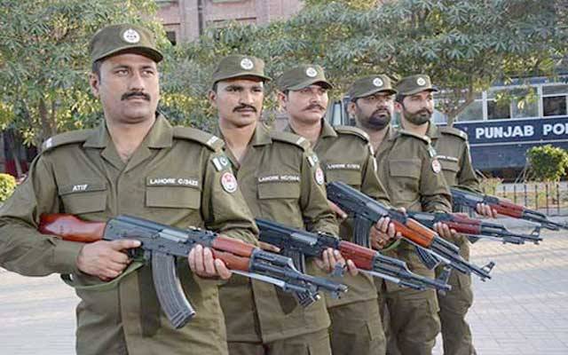  پنجاب پولیس کے یونیفارم کی قیمت کو ریورس گیئر لگ گیا