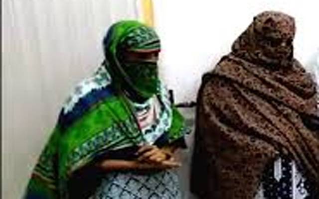 نوسرباز خواتین کا گروہ گرفتار