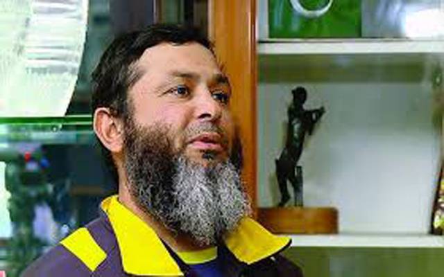 ہمیں روٹیشن پالیسی سےنکل کر ایک ٹیم فائنل کر لینی چاہیے: مشتاق احمد