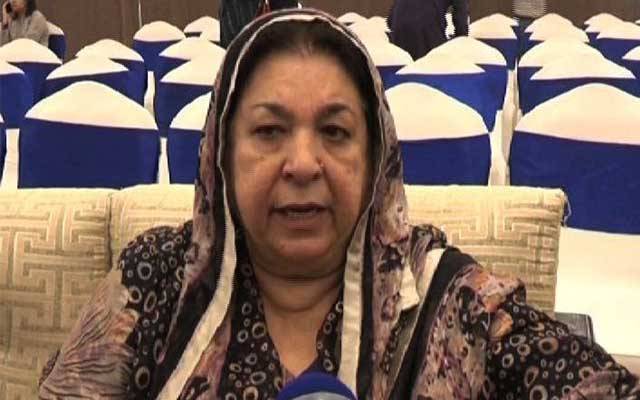 ینگ ڈاکٹرز کی ہڑتال کو ختم کرانے کیلئے وزیر صحت میدان میں آگئیں