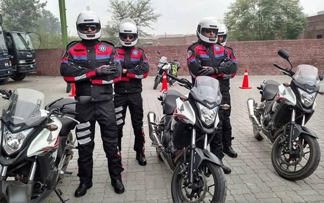 ڈولفن کی یونیفارم  تبدیل کرنے کا فیصلہ