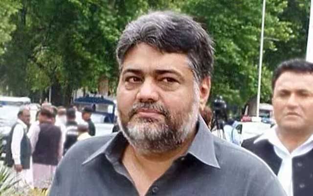 صوبائی وزیر اطلاعات کا کینسر میں مبتلا گلوکارہ کیلئے امداد کا اعلان