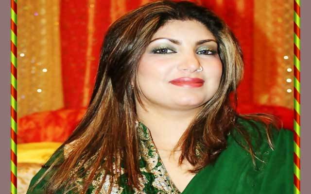 پاکستان کرکٹ ٹیم سے محبت، گلوکارہ سائرہ نسیم بھی پیچھے نہ رہیں