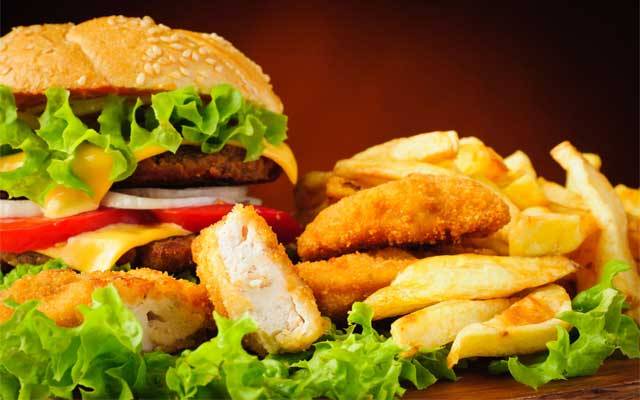 فاسٹ فوڈ کے شوقین زندہ دل لاہوریوں کیلئے خوشخبری