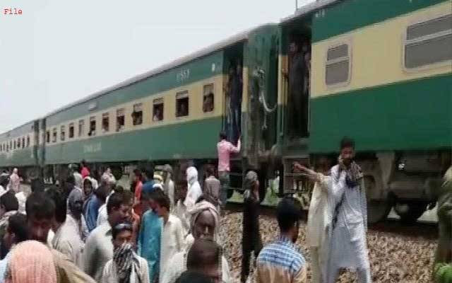 کوٹ لکھپت ریلوے اسٹیشن پر افسوسناک حادثہ