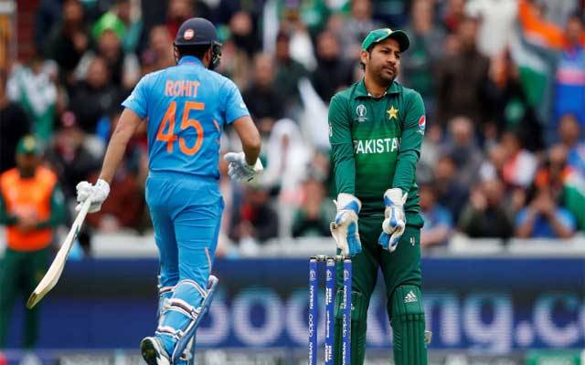 قومی ٹیم کی بھارت سے شکست، سابق کرکٹرز برس پڑے