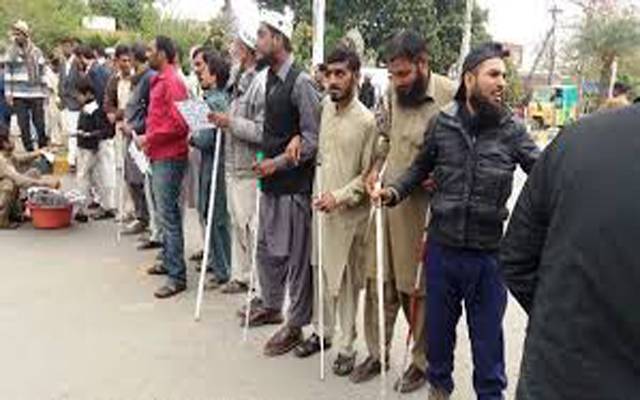 نابینا افراد کو ملازمت سے برطرف نہ کرنے کے حکم امتناعی میں توسیع
