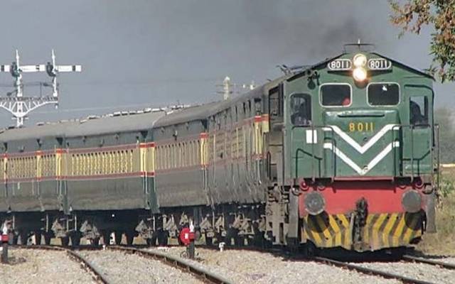 ریلوے: مکینیکل ڈیپارٹمنٹ کے گریڈ 18 کے چار افسران کے تبادلے