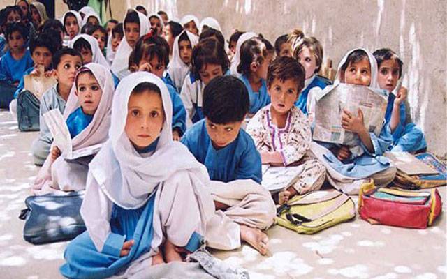 سرکاری سکولوں میں قابلیت کی بنیاد پر پروفائل کا منصوبہ تاخیر کا شکار
